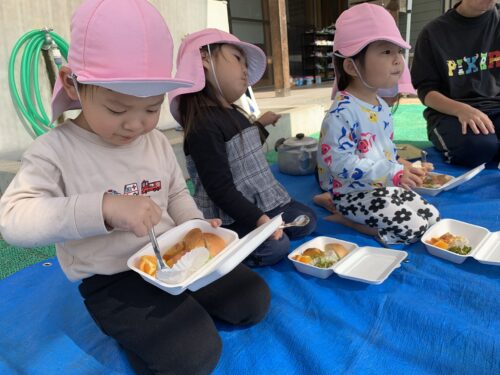 お弁当おいしいね☆